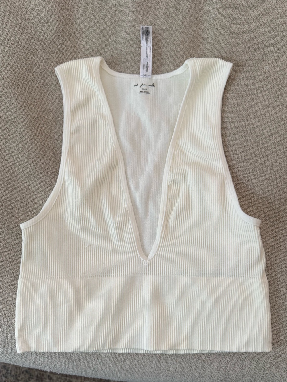 Out From Under Ribbed Deep V Crop Tank Top Cream Ivory Size M
